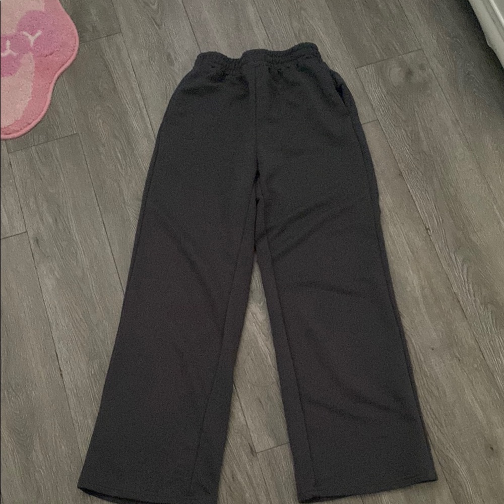 Black Relaxed Fit Sweatpants with Elastic Waistband